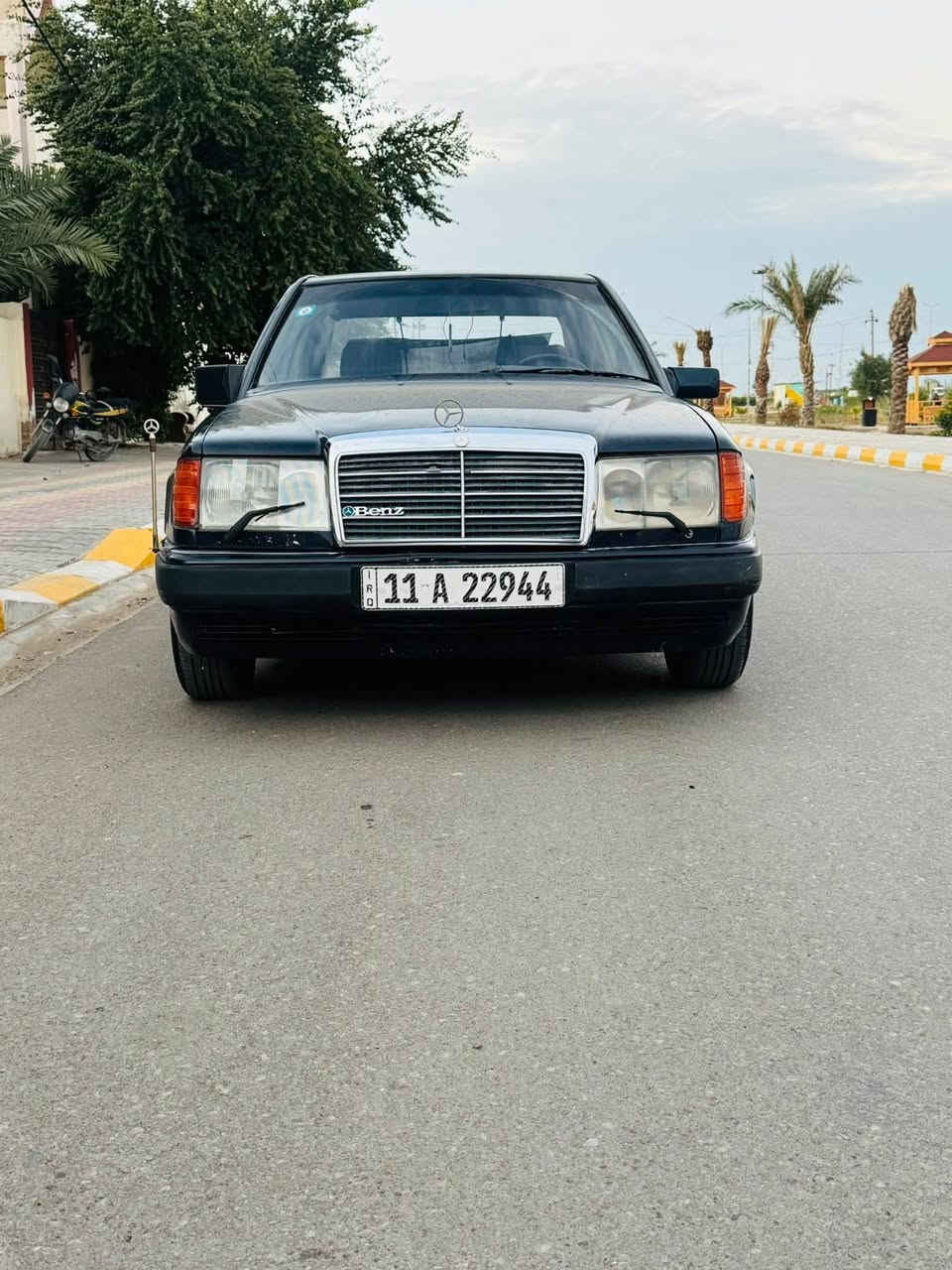 مارسيدس للبيع دب بلادي بدون محرك يعني كايمه المحرك غراضها موجوده
سيارة دب موديل 87 لون نيلي مصبوغه جماليه رقم بغداد بسمي قواعد دبل سليمه سياره نضيفه ابيع ع وضعها
رقمي ***********
