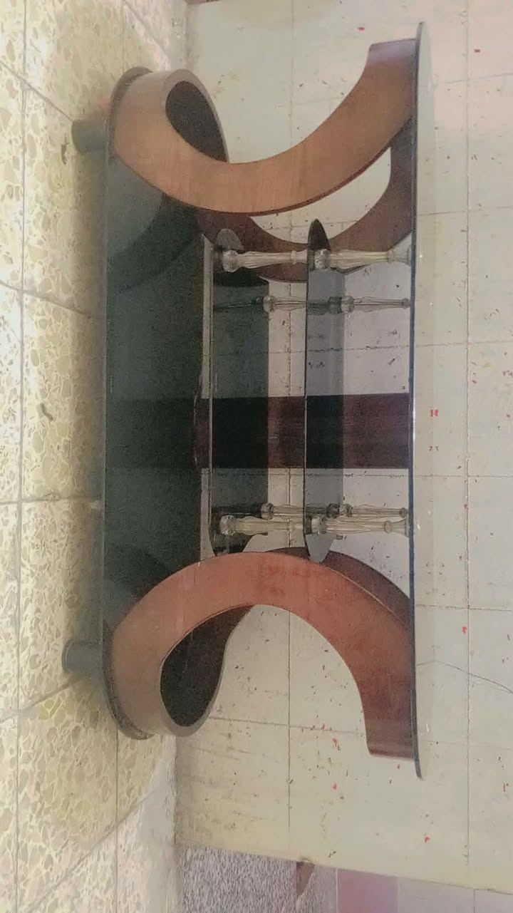 ميز بلازما نضيف اخو الجديد سعره 35 وبي مجال


**إذا كنت صاحب هذا الإعلان وتريد حذفه لأي سبب، رجاءا أرسل رسالة إلى الدعم الفني**