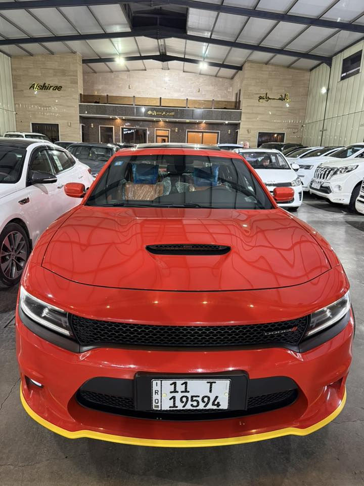 سلام عليكم
جارجر GTخليجي وكاله هارلم لون برتقالي موديل 20  مكفوله من صبغ والتبديل فقط بارد هلال جاملغ الخلفي ماشيه 30 سيارة نظيفه جداجدا رقم بغداد تحويل مباشر  
مكان السيارة بغداد البياع 
***********
