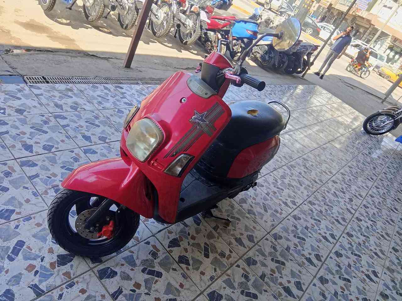 السلام عليكم ماكس بلويس رمبه من مجمع تي ماكس3دراجه تخبل شلعه معدل صار الها 4اشهر من نازله من الرمبه دراجه اشاير لايت بريكات تخبل يدات تزويد رياضي بلاد مكينه بلاديه مامفتوحه كلجات بلاديه كلها بلاديه سلف هندر برغي مابيها تجاري تايرات جدد وياله بلاد قفل جنطه كفرات بلاديه دراجه نصبتها تخبل دبلات شغاله مابيها اي نقص شغل نكره سلف وطلع وتترحملي العنوان: حله بكرلي قرب جامع سلمان المحمدي رقم الهاتف: ***********غير متواجد عفيس بك السعر: 900وبيها مجال تدللون
