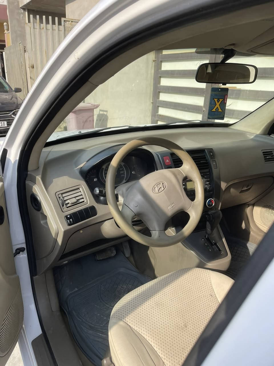 هونداي توكسون 2010
اللون أبيض
نظام ABS
المحرك وكير بشرط
جاهزة للفحص

💰 السعر: 12,500
📞 رقم الهاتف: ***********

للمهتمين الاتصال
