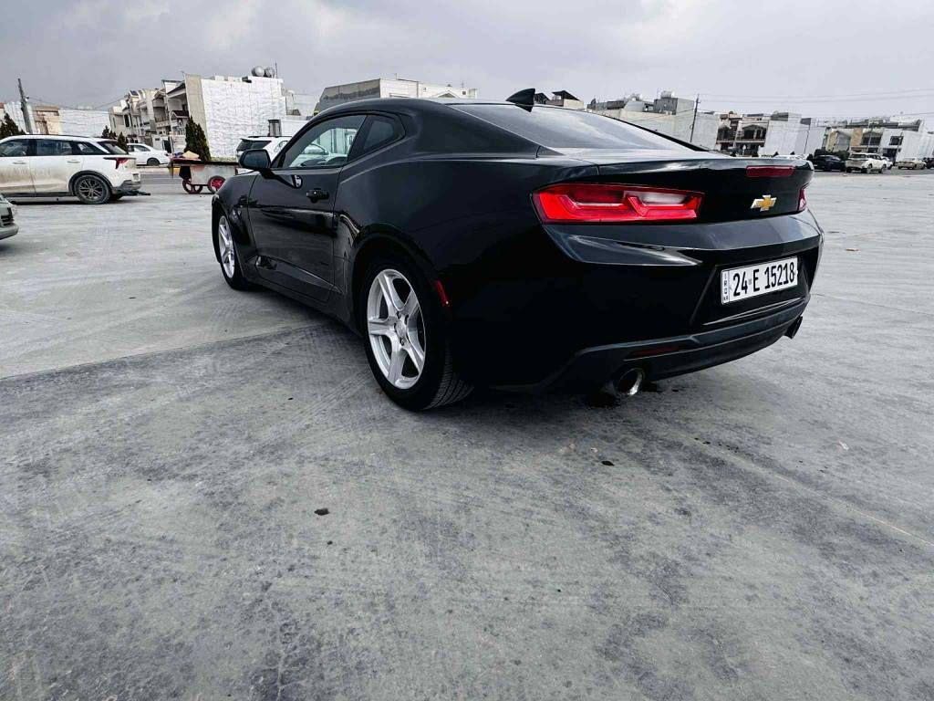 شۆفرلێت کامارۆ مۆدیل2017 یەک پارچی سبوغ هەیە گێرو مەکینەو تەبریت بەشەرت
نرخ99$
*********** أربيل, العراق
