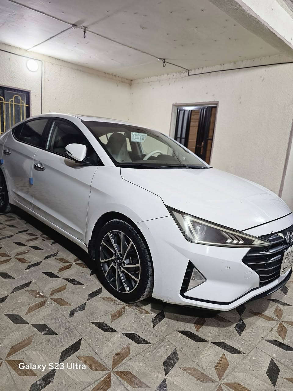 السلام عليكم / السعر 145وبيه مجال بسيط
النترا موديل 2020 
خليجي كفاله ماعده اقل الشبر بارد جاملغ 
رقم اربيل تريد تحويل او وكالة 
السيارة خير من الله 
المواصفات معروفه 
فتحه سقف 
رادارات 
تواقف ذاتي 
مري شفط 
منضومة زنون 
تخم تاير جديد 
باتري جديد 
صدر حدادية خير من الله 
كير مكينه مكفولات 
وبعد بيه مواصفات 
المكان بابل المسيب 
الاستفسار 
***********
