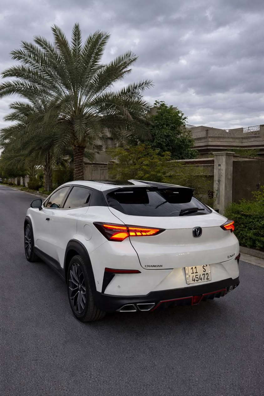 شان جان يوني تي
2023فول مواصفات بصمه وداخل احمر وبانوراما فول لفول ماشيه 70الف كيلو السياره مكفوله كفاله عامه 
السعر169 وبيها مجال بسيط
مكاني السيديه 
*********** بغداد, العراق
