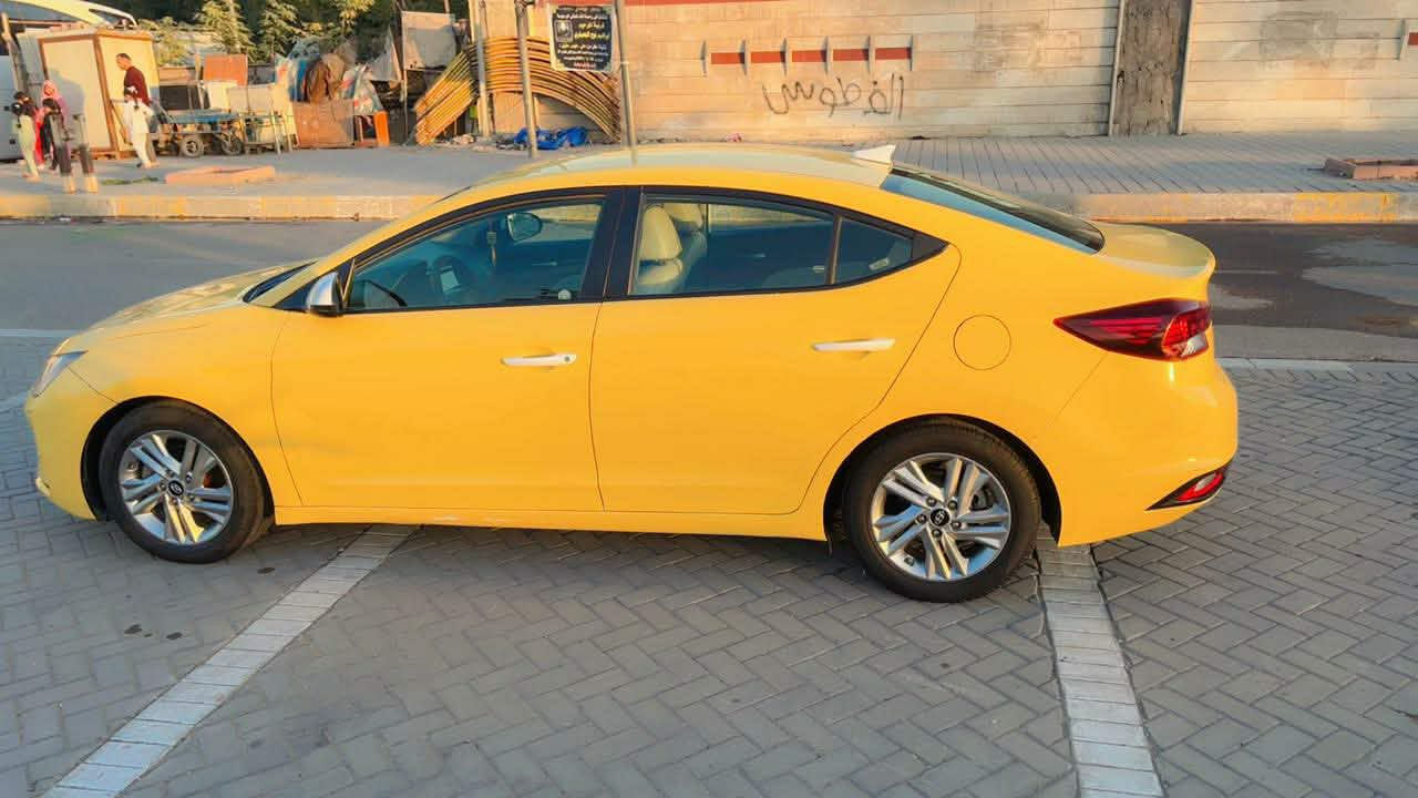 السلام عليكم انترة 2020 للبيع حادث تبديل بابين معمرات نفسهن بدون ايرباك سيارة جديدة بمعنى الكلمة كير ate جديد كير ومكينة مكفولات السعر 135 العنوان المدينة غير متواجد عل فيس  بس اتصال     ***********مكلف بل النشر
