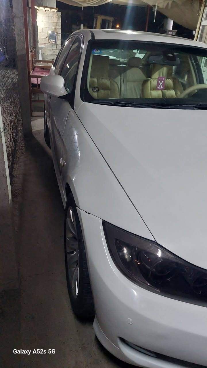 ميماتي موديل 2011 رقم بغداد دولي فول مواصفات بدون ظرر بيهه صبغ ٤ قطع اثر شخوط سياره مال جناي صدر جديد تبريد ثلج تخم تاير محرك كير  جديد سياره مخدومه اي نقص مابيهه عنوان ديالى بعقوبه ت***********
