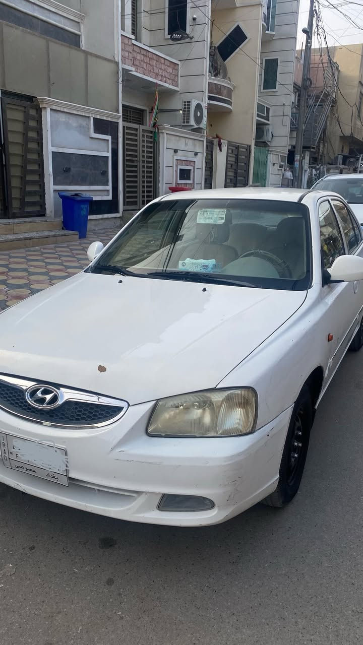 فيرنا ٢٠١٤ نظيفة
باب الصدر معدل عالحار فقط
گير ومحرك خير ورحمة من الله 
تبريد ثلج
السعر ٧٠ وبيها مجال بسيط 
*********** واتساب فقط
