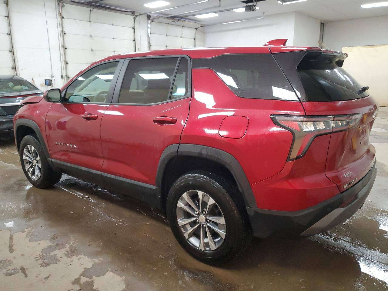 السلام عليكم 
شفرليت اكوينكس 2025
فئة: LT 
ممشى: 4000 الاف
سياره حالياً في البحر متجها نحو ميناء أم قصر توصل أن شاء الله 5/2  على وضعها بدون تصليح سعرها 128
ويوجد كتاب شهداء لل سياره مسجل وكامل عليها سعر الكتاب 20 وإذا تدخل بل كتاب تكون بدون كمرك والرقم يكون مجانا 
رقم: ***********
