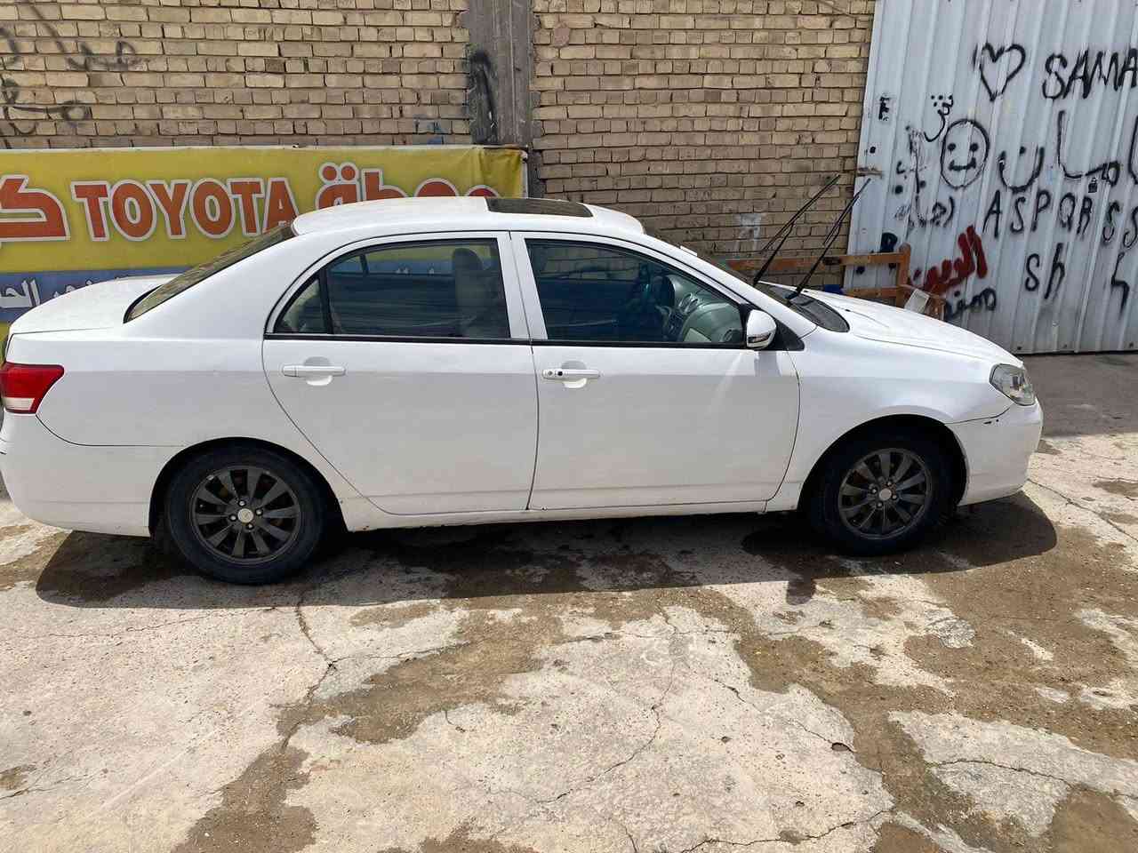السلام عليكم بي واي دي موديل 2013 بصمه اوتوماتيك فول مواصفات فتحه رقم الماني بغداد بدون تحويل مكاني نجف السعر 35 بيها مجال بسيط ***********
