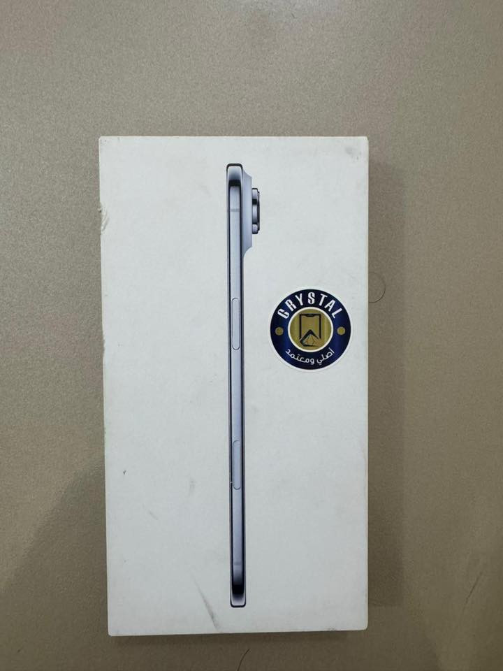 السلام عليكم ايفون ١٧ Air ذاكره ٥١٢ لون سمائي ماستر اصلي فقط مفتوح من الكارتون مامستخدم   السعر مليون و٦٠٠ وبيه مجال مكان بابل للاستفسار *********** والشراي بيه مجال اله
