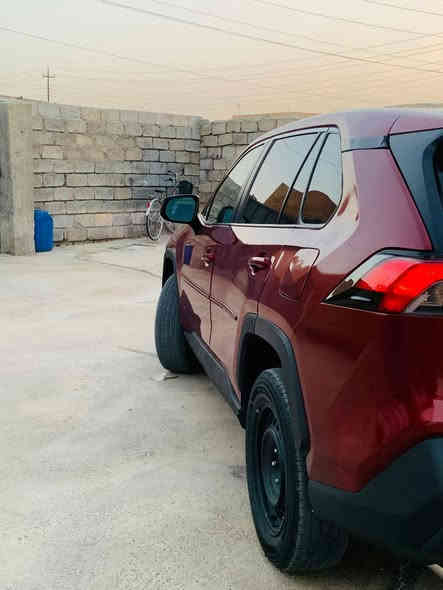 السلام عليكم 
للبيع 
راف فور موديل 2023 مواصفات LE منفيس حره تترقم في جميع المحافظات ما عدا الاقليم دخول جديد ماشيه 31 الف ميل 
صور الضرر مرفق بالمنشور 
السعر 215 نقدي وبيها مجال وترهم مقدمه فوگ الدفتر والباقي اقساط شرط الكفيل 
وترهم مراوس بعذاري موديل 2019 وفوگ 
عنوان السياره ناحيه الزاب فريه الراوين 
للاستفسار الاتصال على الرقم التالي
‏‪0783 861 2670‬‏
