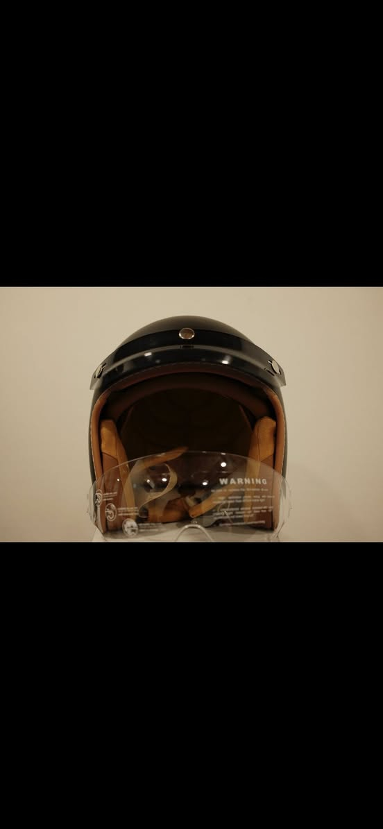 خوذة دراجات نارية DOT أصلية – موديل MT-5
خوذة أنيقة بلون أسود مطفي مع تشطيب جلدي فاخر DOT (FMVSS 218) , معمدة للحماية العالية

السعر: 150$
يوجد توصيل لجميع محافظات العراق
تواصل خاص / واتساب ***********
