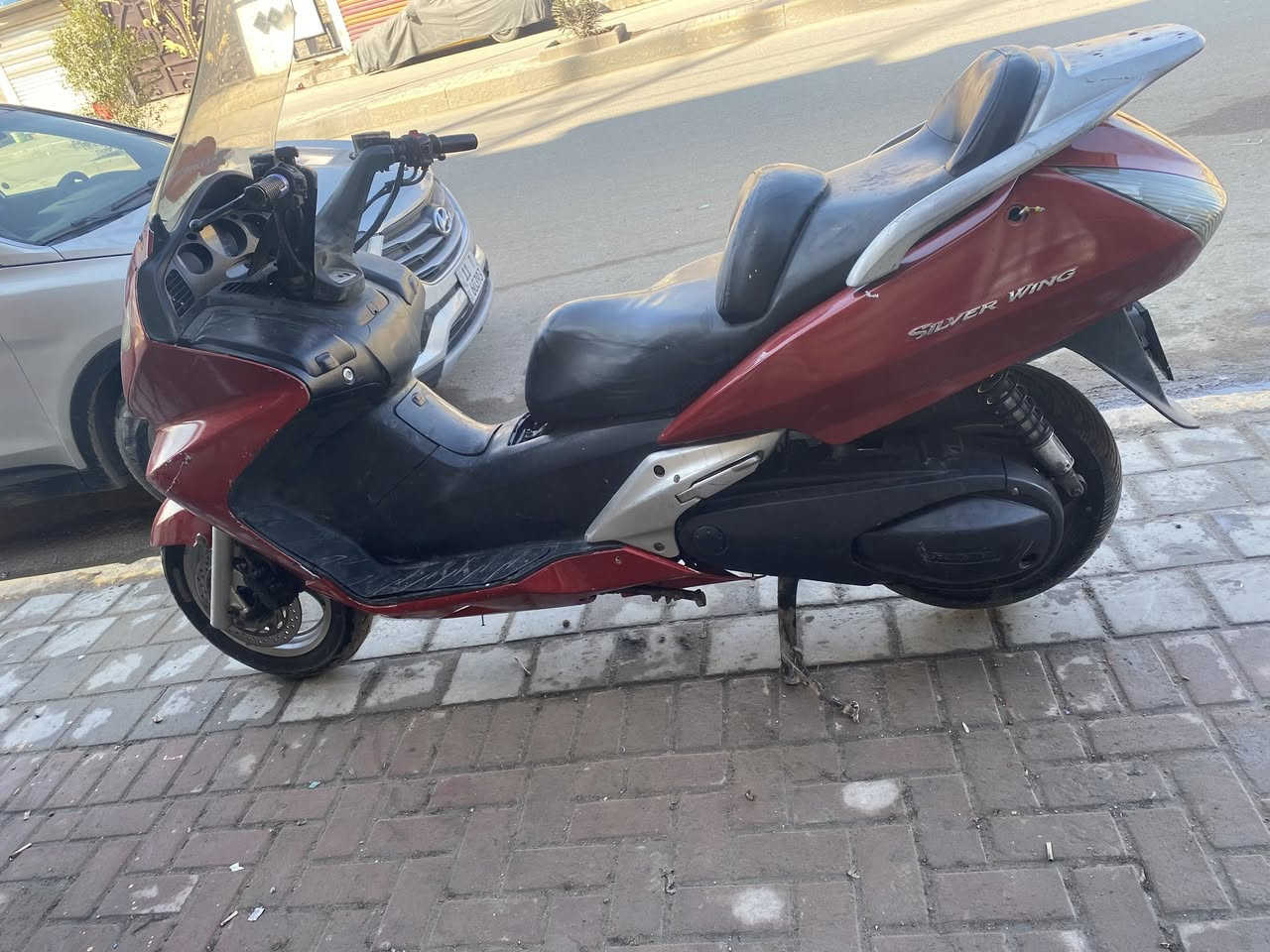 السلام وعليكم سلف مكينة  ٤٠٠مكينة ناعمة شغالة نكرة سعر ٩٥٠ مكانيحيطارق رقم هاتف***********
