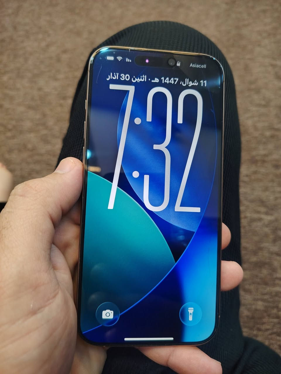 ايفون 16ابرو ماكس نضافه ١٠٠ البطاريه ١٠٠ جهاز شرق اوسط /***********
