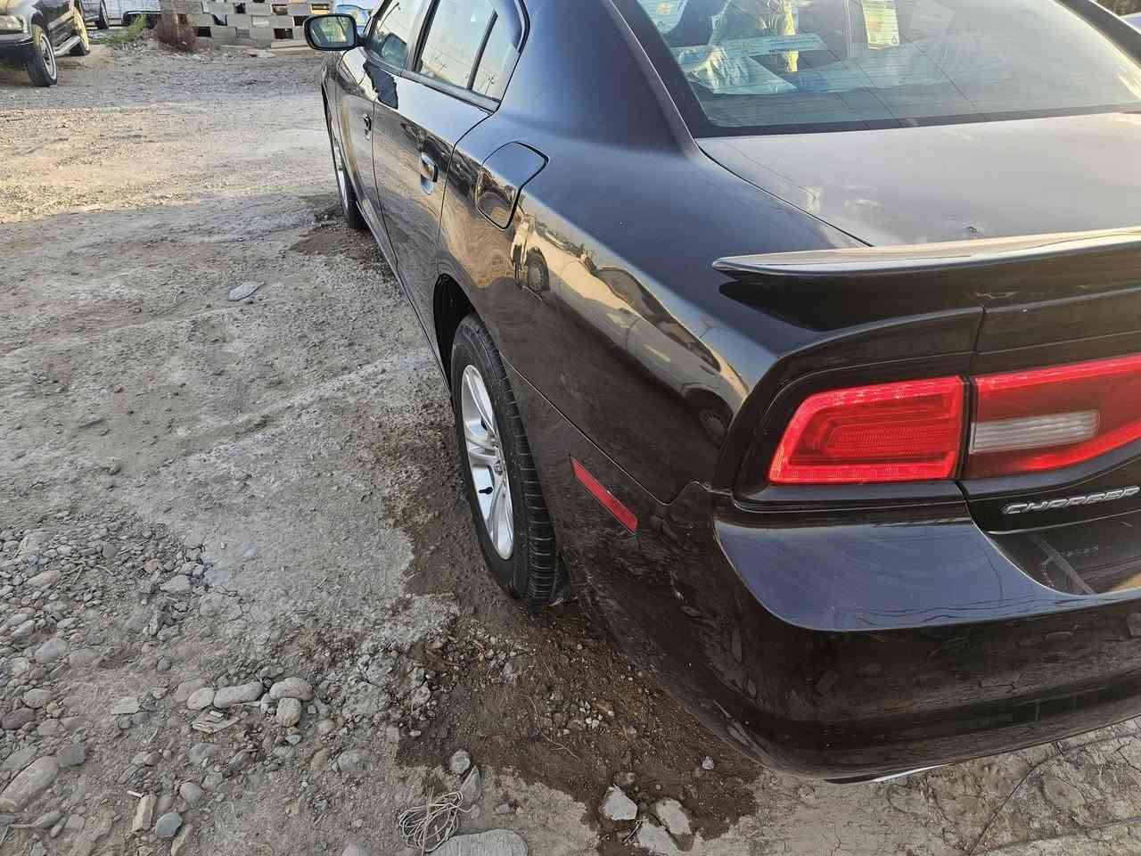 سلام عليكم رمضان كريم سياره جارجر 
سياره جهازه خير من الله 
مكينه مكفوله 
تخم تاير كهربايات شغاله 
رقم بصره جديد سنويه جديده بسمنه
سياره ضربته جاملغ خلفي ولباقي مكفول 
موديل 2013 
مكاني الرفاعي فرع سيد أحمد 
*********** واتساب 
***********
