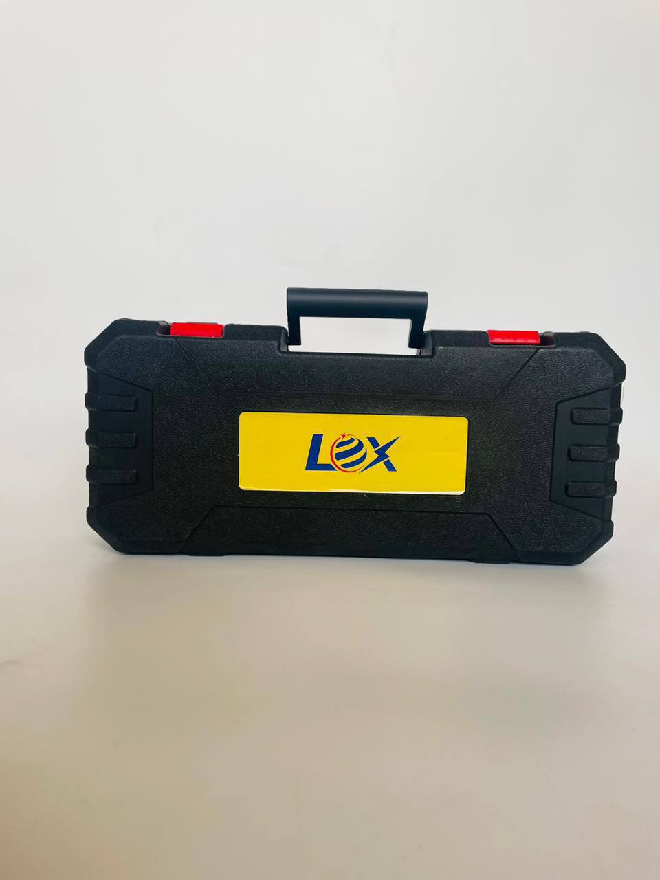 ماكنة جز صوف من ماركة LEX 
القوة (الواط): 690 واط (وهي قوة جيدة جداً لقص الصوف الكثيف).
​الجهد الكهربائي: تعمل على 220 - 240 فولت (كهرباء البيت العادية).
​التردد: 50 - 60 هيرتز.
​السرعة: قابلة للتعديل وتصل إلى 2800 دورة في الدقيقة (r/min).
​التحكم بالسرعة: تحتوي على عجلة (ترقيم من 1 إلى 6) للتحكم بالسرعة حسب نوع الصوف وحساسية المنطقة التي تقصها.


**إذا كنت صاحب هذا الإعلان وتريد حذفه لأي سبب، رجاءا أرسل رسالة إلى الدعم الفني**