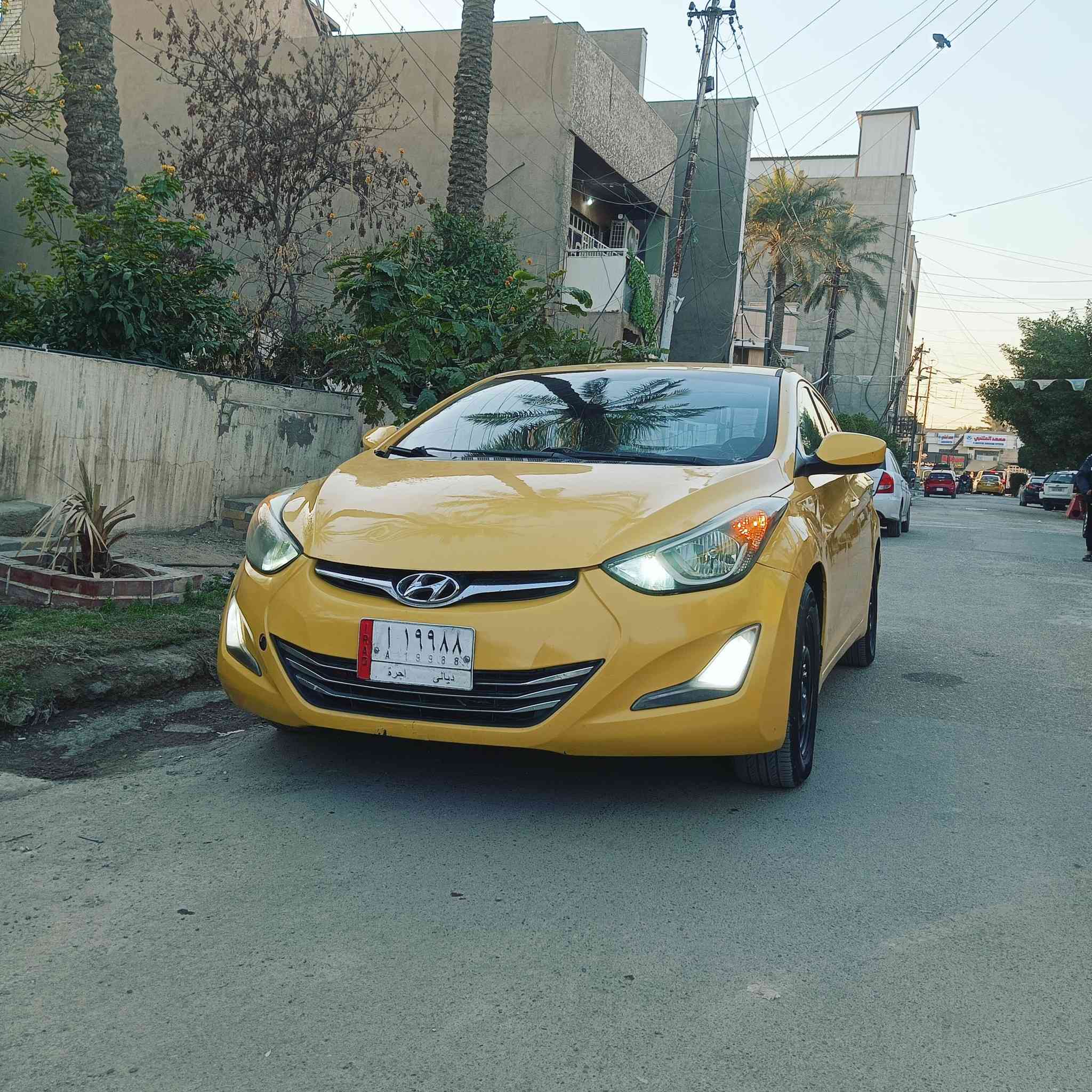 اللهم صلي على محمد وال محمد 
السلام عليكم النترا 2012 وارد امريكي ليبل واحد حادثه موجود بلصور رقم ديالى مشروع وطني باسمي سنويه ورقم انكليزي باقي عل استلام السياره جاهزه مبدل مكينه وكير جدد 1800 دوش  توني شادهن صدر امامي خلفي جديد تدفأه 🔥 تبريد ثلج ❄️ تخم تاير السياره مكفوله عده حادثه مكانه بغداد ***********
