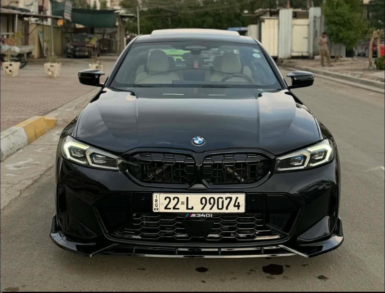 🚨🔥 الفخامة + الأداء في سيارة وحدة 🔥🚨
BMW M340i
💥 M340i – سواد مرعب + شكل هجومي 💥
الموديل: حديث
المحرك: 6 سلندر تيربو (B58) 🔥
الدفع: خلفي / xDrive (حسب النسخة)
اللون: أسود ملكي 🖤
الحالة: نظافة عالية جداً ✨
━━━━━━━━━━━━━━━
💎 المواصفات:
شاشة ديجتل كاملة
نظام iDrive حديث
رادارات أمامي + جانبي + خلفي
كاميرا
كراسي جلد فخمة
إضاءة داخلية Ambient
شيفتات ستيرن
نظام درايف مود (Eco / Comfort / Sport)
جنوط رياضية كبيرة
LED لايت كامل
━━━━━━━━━━━━━━━
🔥 تسارع قوي + ثبات ألماني 🔥
🔥 سيارة يومي + سبورت بنفس الوقت
💰 السعر: على السوم
📩 للاستفسار خاص / واتساب
📍 جاهزة للفحص


**إذا كنت صاحب هذا الإعلان وتريد حذفه لأي سبب، رجاءا أرسل رسالة إلى الدعم الفني**