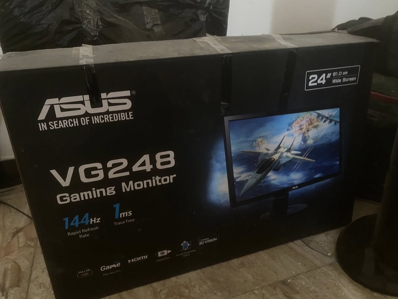 ASUS vg248qe  استخدام قليل السعر ١٠٠ مكاني غزاليه *********** حجمها 24
144hz
1ms

