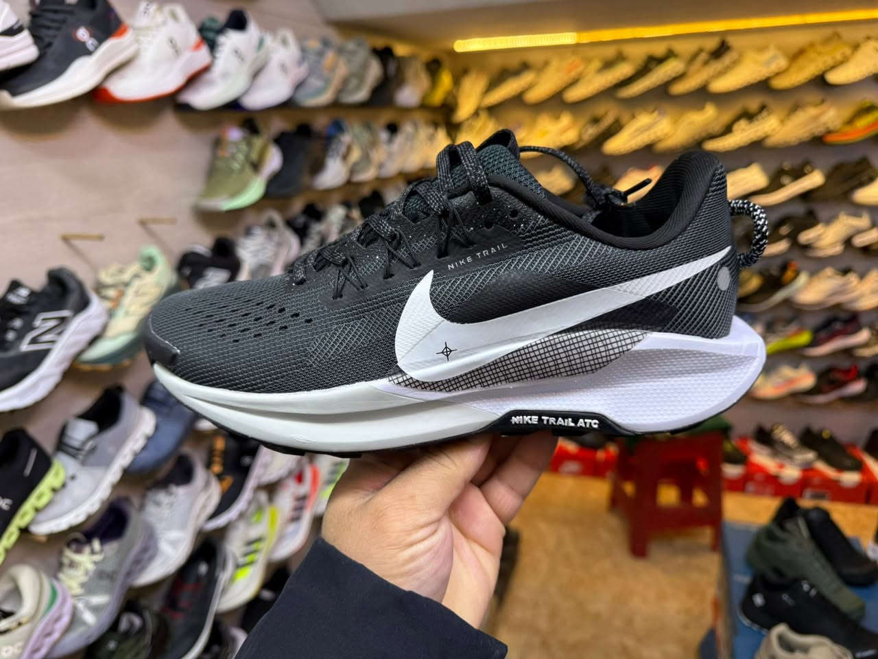 🔥💎👟 Nike 👟💎🔥
📍جمله فقط 🤚🏻 
📌قياسات40-45
توصيل لكافة محافظات سوريا و العراق 🚕
لتواصل والحجز تواصل على واتساب 📞📱 
واتساب 📞 009647502019105 📞 
#سوريا #العراق #جملة #مودل #جديد #ستايل #احذية #توزيعات #ستايل #اطلب
