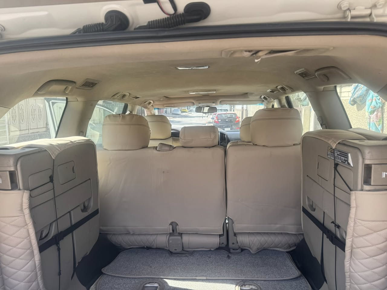 السلام عليكم لاندكروز 2011 ستينيه سياره فول فتحه قماره كشنات كهرباء وفول لل اخير سياره جاهزه من كلشي شغل وطلع وهذا الفحص 2026/2/2 يعني ما صارله هواي الفحص السعر 310 وبيها مجال قليل كلش 
***********
