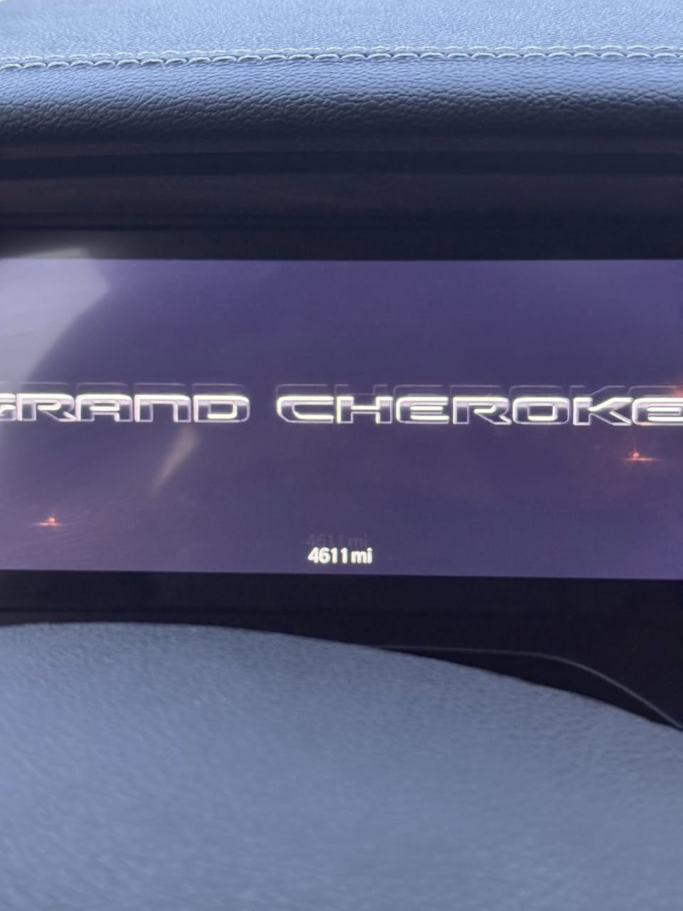 جيب ليمتد 2024 | Jeep Limited 2024
حادثها  قطعتين جاملغ وبنيد  
صور الحادث موجودة 
 السيارة جديده ماشية 4 الاف  وتصليحها درجة اولى 
كامله ومرقمه ومابيها  اي نقص 

 تصليحها بلادي سعرها 30 الف وبيها مجال للشراي 
اي استفسار : 
 واتساب *********** 
مكان السيارة بغداد /البياع
