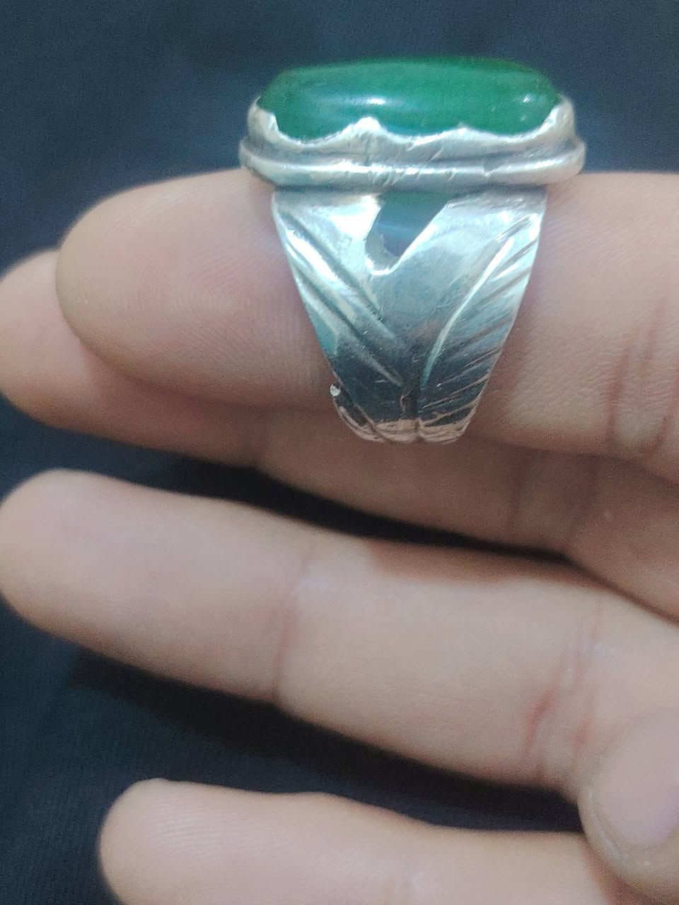 خواتم فضه صياغه ثقيله للبيع الشراي يجي وات ساب ***********
