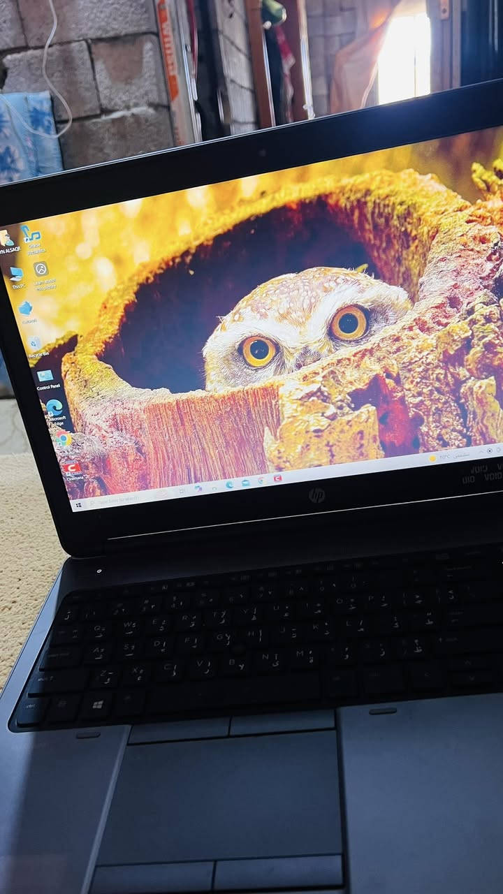 لاب توب للبيع مستخدم شي بسيط غراضه كامله السعر225الاستفسار ***********
