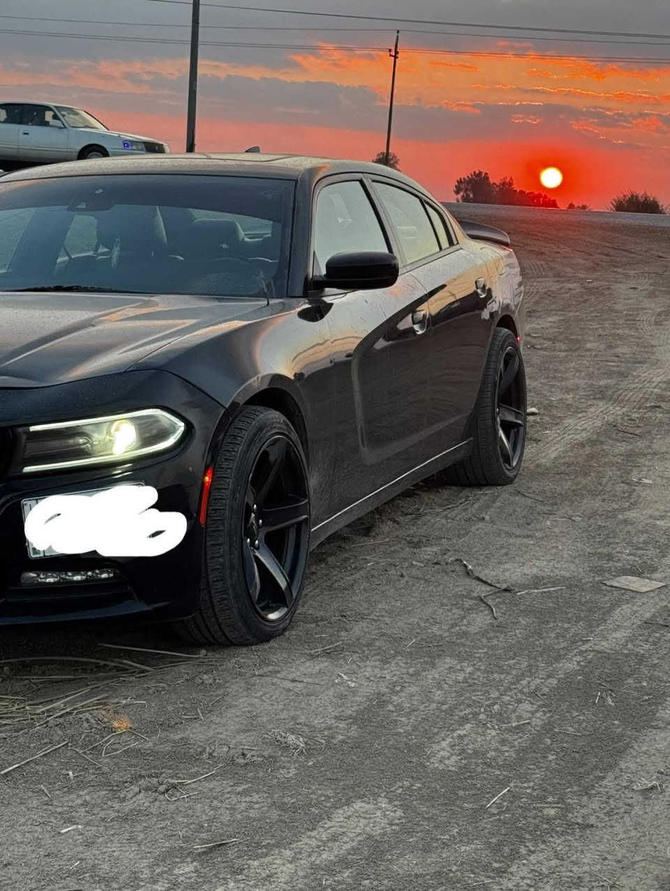 2020  محرك V6 اصل فور ويل حاليا تو ويل فوول موصفات للأخير السعر 210
***********
