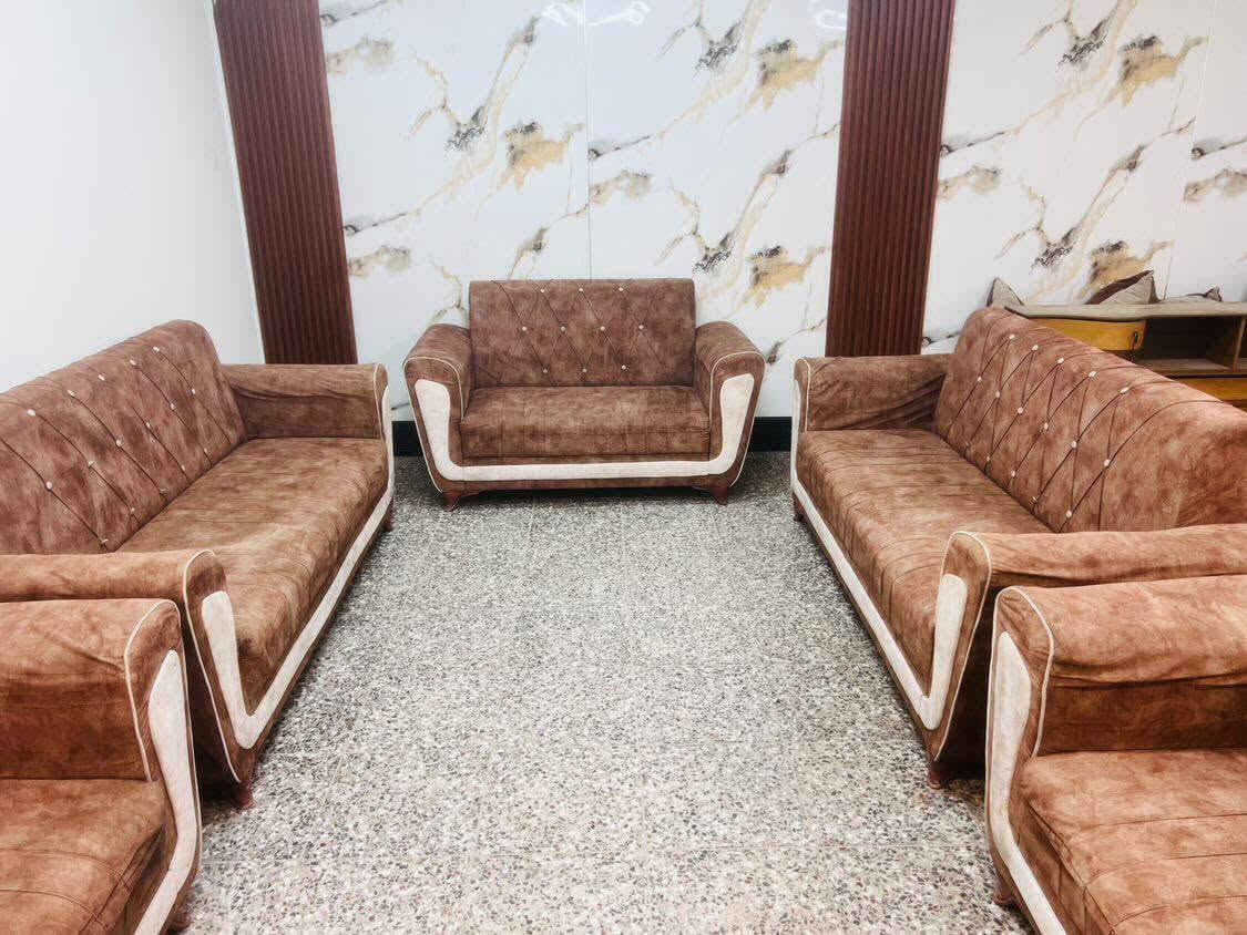 سلام عليكم اغراض بيت نظيف لاستفسار ع الخاص


**إذا كنت صاحب هذا الإعلان وتريد حذفه لأي سبب، رجاءا أرسل رسالة إلى الدعم الفني**