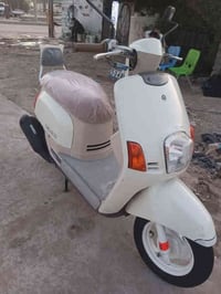 دراجه بوليسي كابريتر مو نوزل دراجه كفاله شرط مامفتوحه دراجه جديده شوفت...