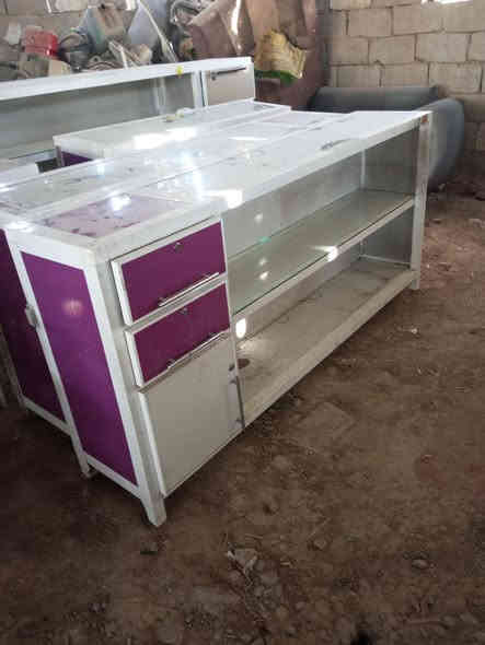 عارضات صيدلة 
سعر 175القطعة 
عنوان ام العضام 
***********
يوجد توصيل
