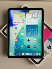 ايباد ١١ • ١٢٨ • بطارية ١٠٠%