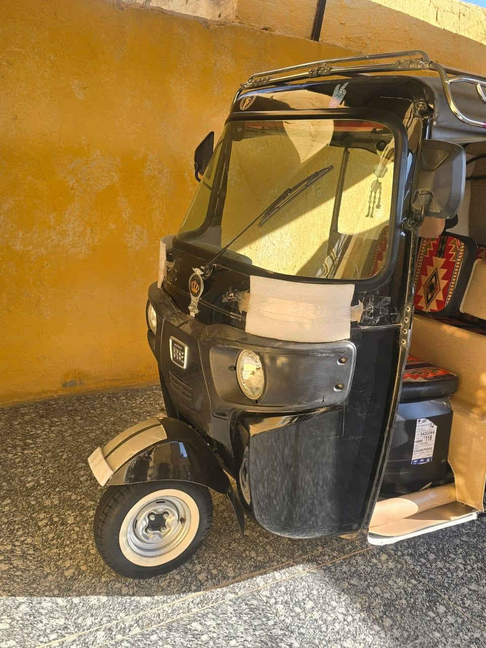 السلام عليكم
تكتك للبيع موديل 23
السعر 9ونص 
كفاله عامه 
الشراي يتصل على هذه رقمي
***********
