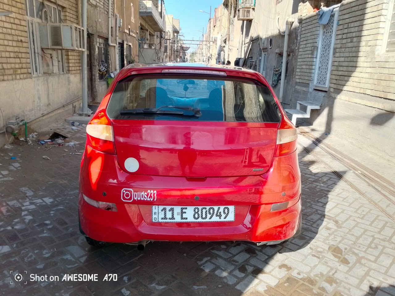 السلام عليكم
شيري فلاوين موديل 2013 
سيارة لا ضربة و لا صبغ و لا تبديل 
فقط الهلالات الخلفية معمره

مكينة و كير مقفولات صار يومين من شادهن

تبريد تدفئة شغالة 
حدادية صدر جديدة. تخم تاير 
كهربائيات كلها شغالة 

السعر 35 ورقة العنون: بغداد. مدينة الصدر. قطاع 4
الهاتف: ***********
