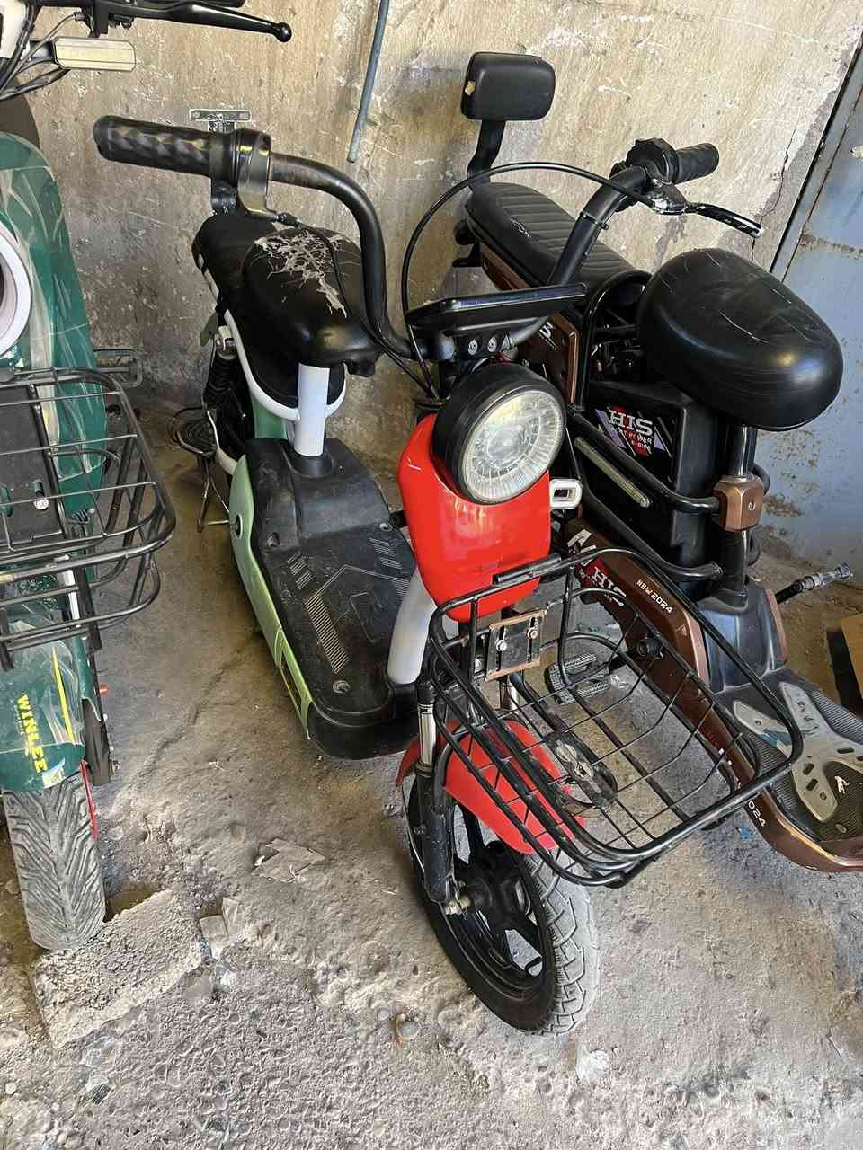 السلام عليكم درجة شحن بيع حجم ١٤ بغداد حي العامل شاع ٣٠ السعر ١٥٠  مجال بطارية جديد ٤  شراي تصل رقم ***********
