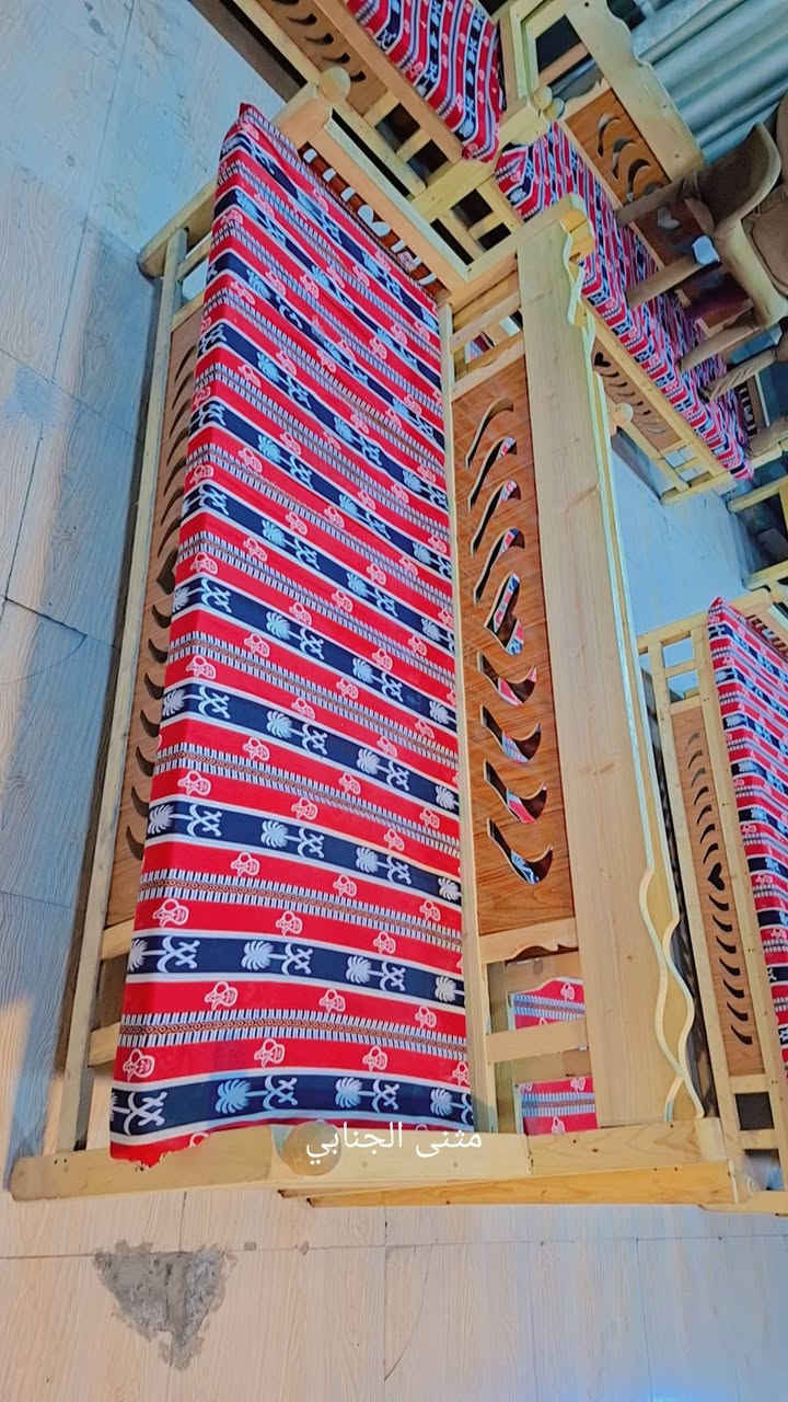 قنفات كوفي العدد ٨ قنفات جديد قنفه +دوشك السعر ٥٠ الف ابيع شلع ٨ قنفات رقم الهاتف *********** المكان كربلاء
