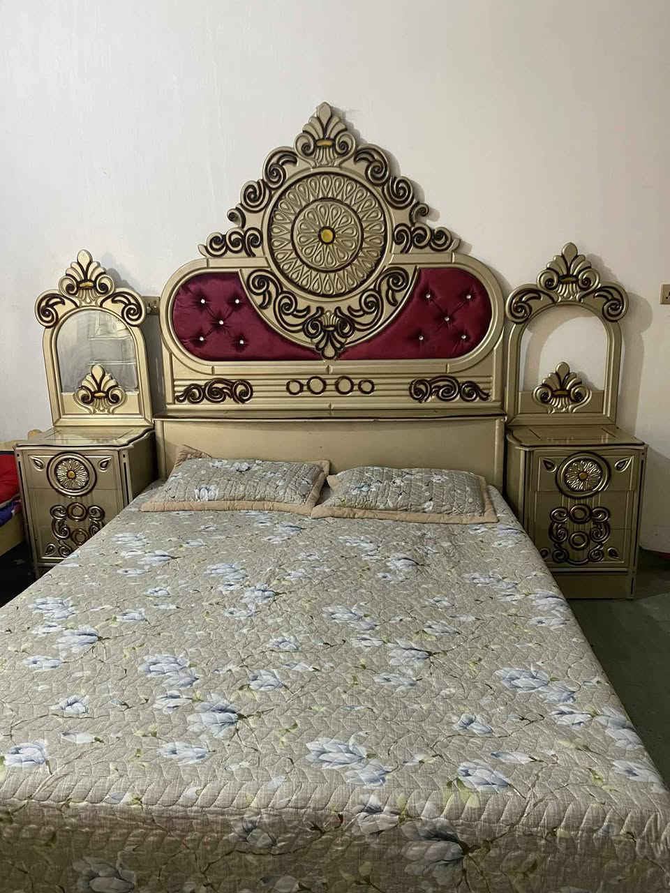 غرفه خشب عراقي مصبوغه صبغ حراري   ٥٠٠ وبيه مجال 6قطع مكاني بغداد الزعفرانيه


**إذا كنت صاحب هذا الإعلان وتريد حذفه لأي سبب، رجاءا أرسل رسالة إلى الدعم الفني**