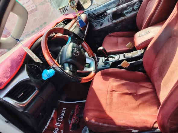 السلام عليكم هايلوكس TRD كويتي 2018 مكفولة كفالة باسمي رقم ميسان (انكليزي) ماشية 100km السيارة جاهزة مال جناي ما ناقصها برغي السيارة احلى من الصور تجي وتشوف بعينك للإستفسار
***********/
***********
