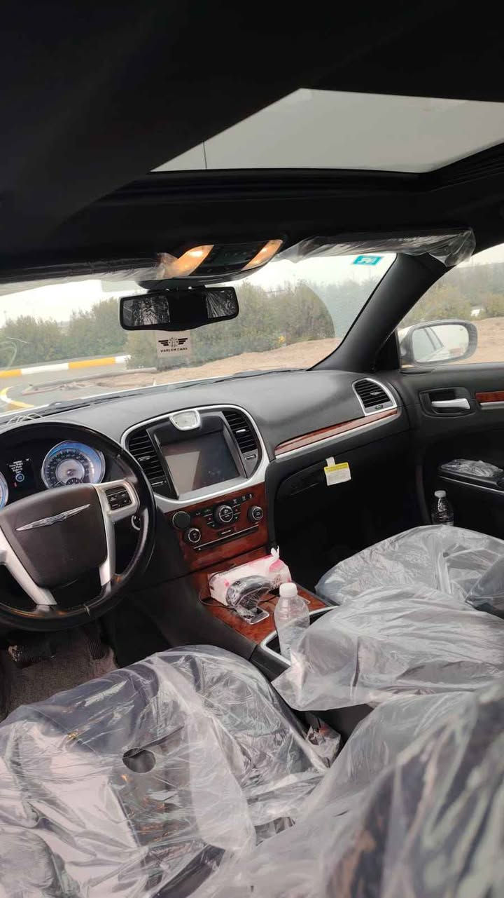 السلام عليكم اوبامه 2013 سياره جاهزه من كلشي  حداده جديده كشنات جلد فتحتين بيه بارد جاملغ امامي وكارت فوك صندوق سياره مابيه اي نقص 
السياره حيل حيل جديده  

***********
مكلف بل نشر ز البصرة, العراق
