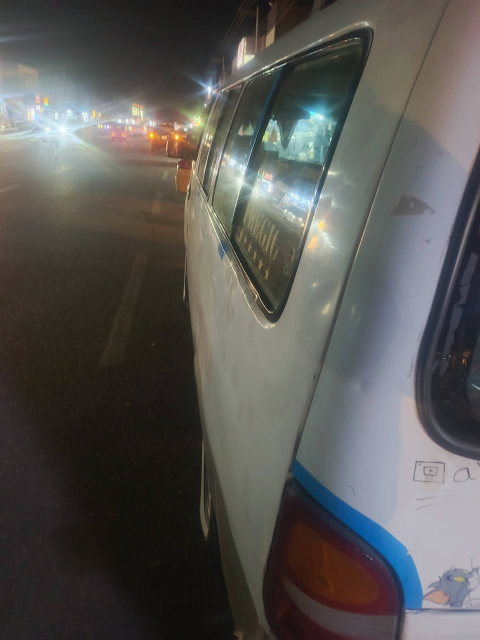 سلام عليكم بريجو موديل1999 سنويه ل31السياره بلاد الشراي يتصل***********
