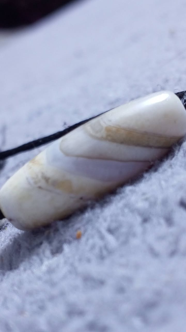 السلام عليكم
داودي  قديم 
معى جزع   
السعر خاص


**إذا كنت صاحب هذا الإعلان وتريد حذفه لأي سبب، رجاءا أرسل رسالة إلى الدعم الفني**