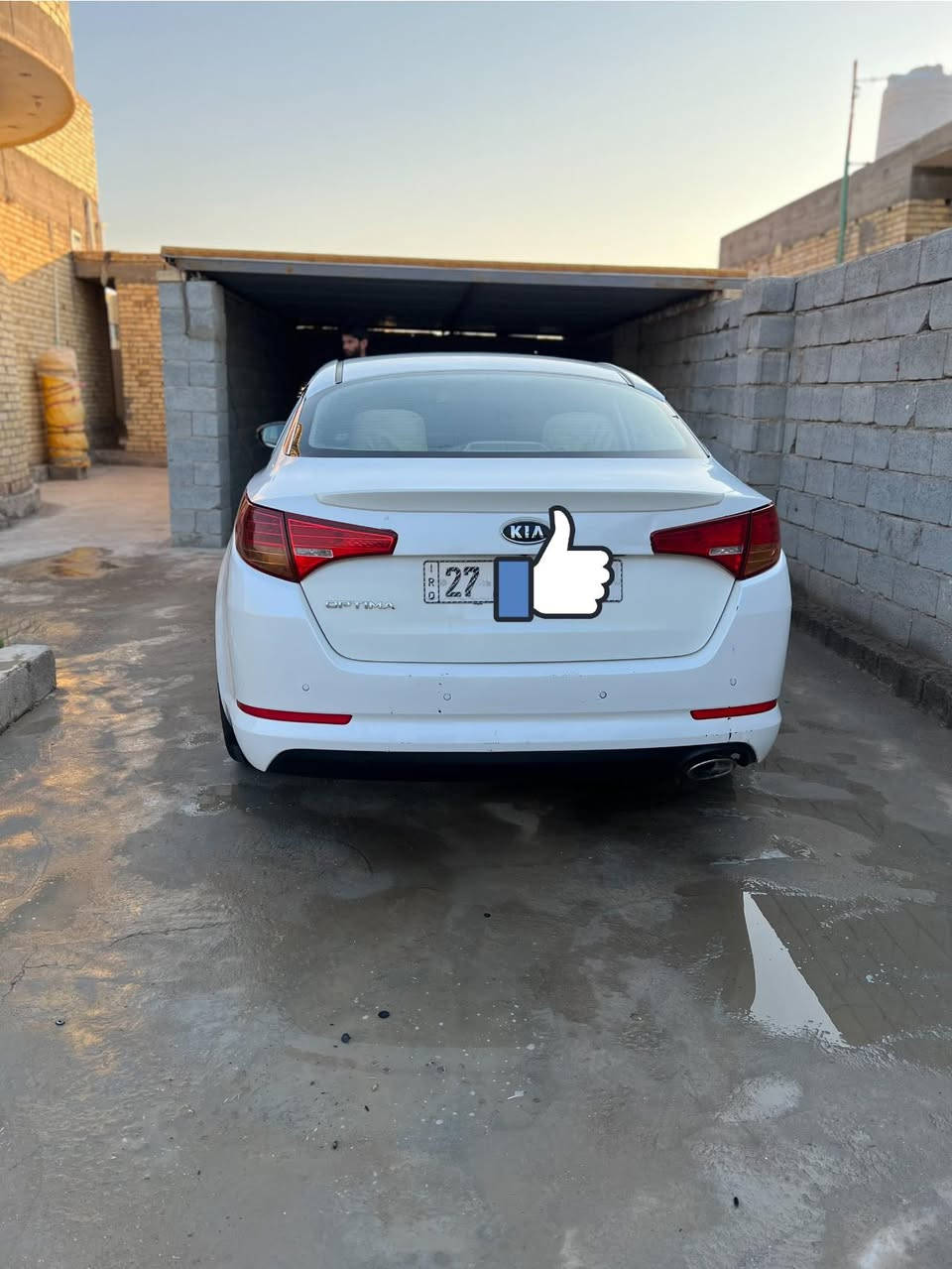 سيارة او بتيما موديل 2013مكفوله من الضربه  ومن     الصبغ رقم ذي قار ..بأسمنه ..السعر ع خاص /***********
