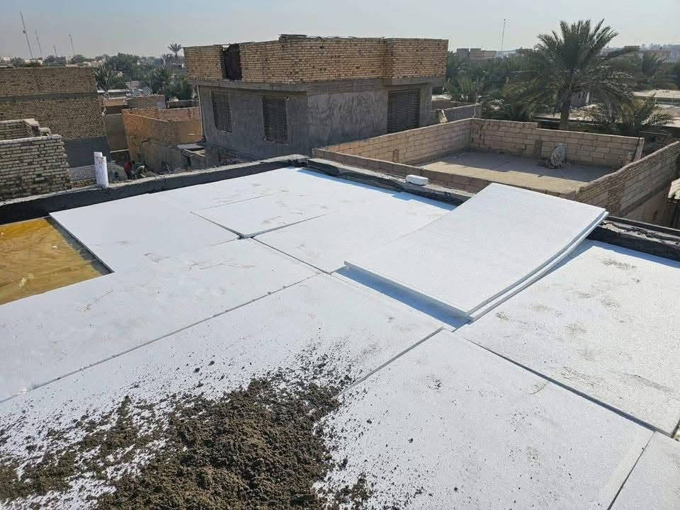 مستمرين بعمل  كافة السطوح كير والشتايكر كما في الصور اسفل موضحه 👇
<<<<<     مراحل العمل  تشمل     >>>>>   ملاحظه الاسعار حسب الطلب  وحسب نوع العازل 

1️⃣ فرش فلانكوت 

2️⃣ تزفيت السطح 

3️⃣ يفرش طبقه  الباد    عراقي  

4️⃣يفرش نايلون زراعي اصفر 

5️⃣ يفرش تراب زميج درجه اولى 

6️⃣يطبك شتايكر  . درجه اولى 

7️⃣ ترميل الجوينات بالرمل قبل عمل الماستك 

8️⃣ اضافة الماستك 

9️⃣ يصب ماستك  او سمنت   حسب الطلب.  جوانب الشتايكر ( الداير )

🔟 يغطي الداير بالماستك لضمان عدم تعبير الماء 

للإستفسار مراسله خاص او الاتصال  على الرقم التاليه 
  
نعمل في جميع المحافظات   ***********
***********
