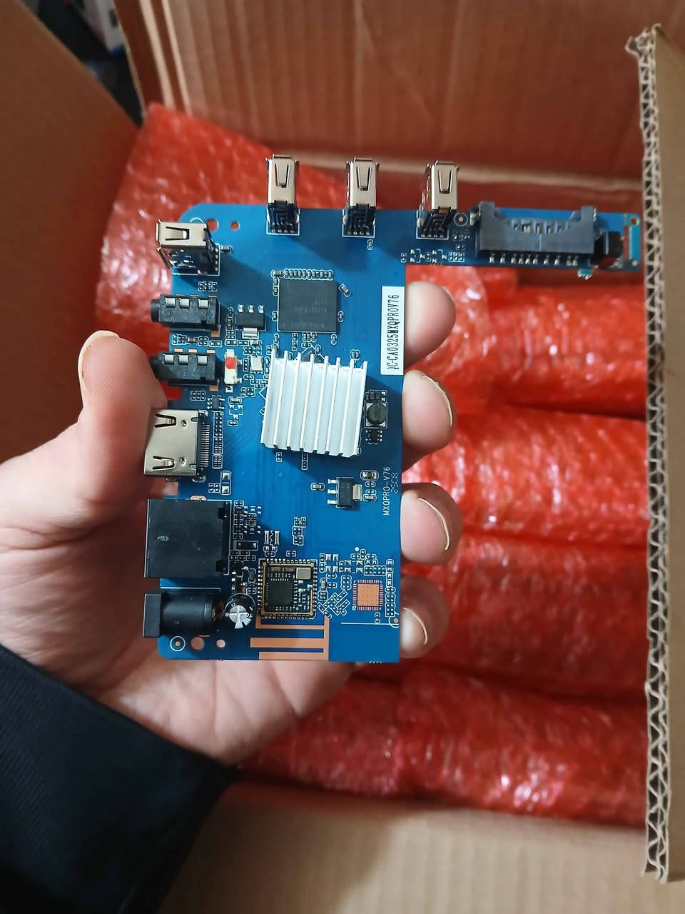 خرائط تيفي بوكس بهل شكل هذه شلع سعر القطعه ع 3
 التفيده يجي خاص توصيل موجود بغداد وجميع بغداد, العراق


**إذا كنت صاحب هذا الإعلان وتريد حذفه لأي سبب، رجاءا أرسل رسالة إلى الدعم الفني**