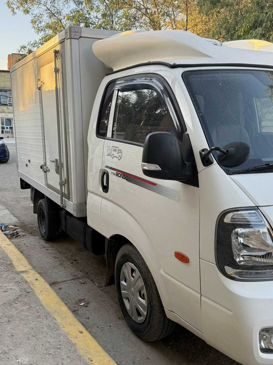 السلام عليكم براد موديل 22
مكفوله من كلشي تجميد دبل كمريسر  چنكالين
وتو. مكينه مسكر 3000. بغداد.   ***********
