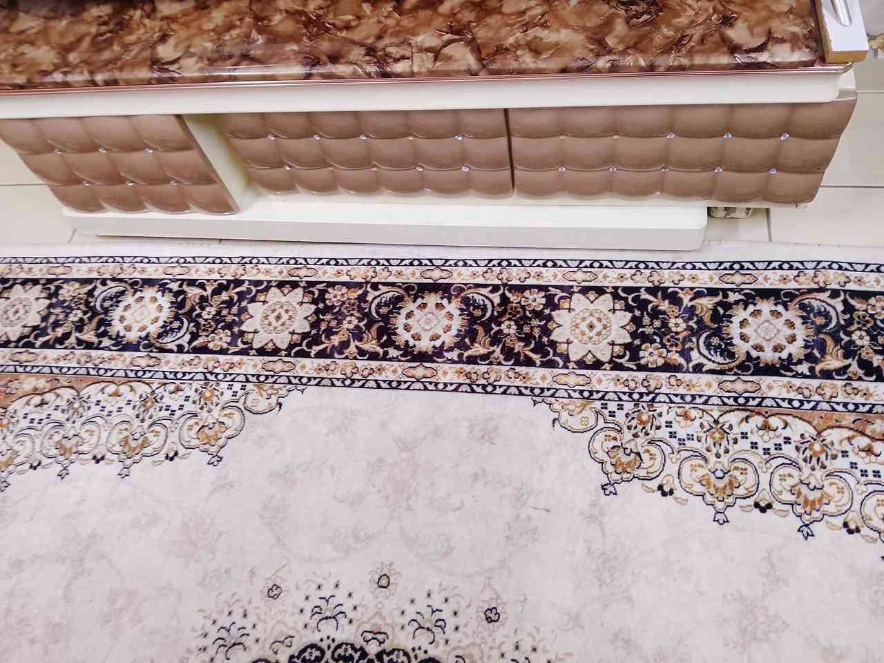 تخم ٤٠٠
ميز بلازمه٦٠
ثريه ام البنكه ٧٥
ميز طعام ١٢٥
بردات مع التول ب ١٠٠


**إذا كنت صاحب هذا الإعلان وتريد حذفه لأي سبب، رجاءا أرسل رسالة إلى الدعم الفني**