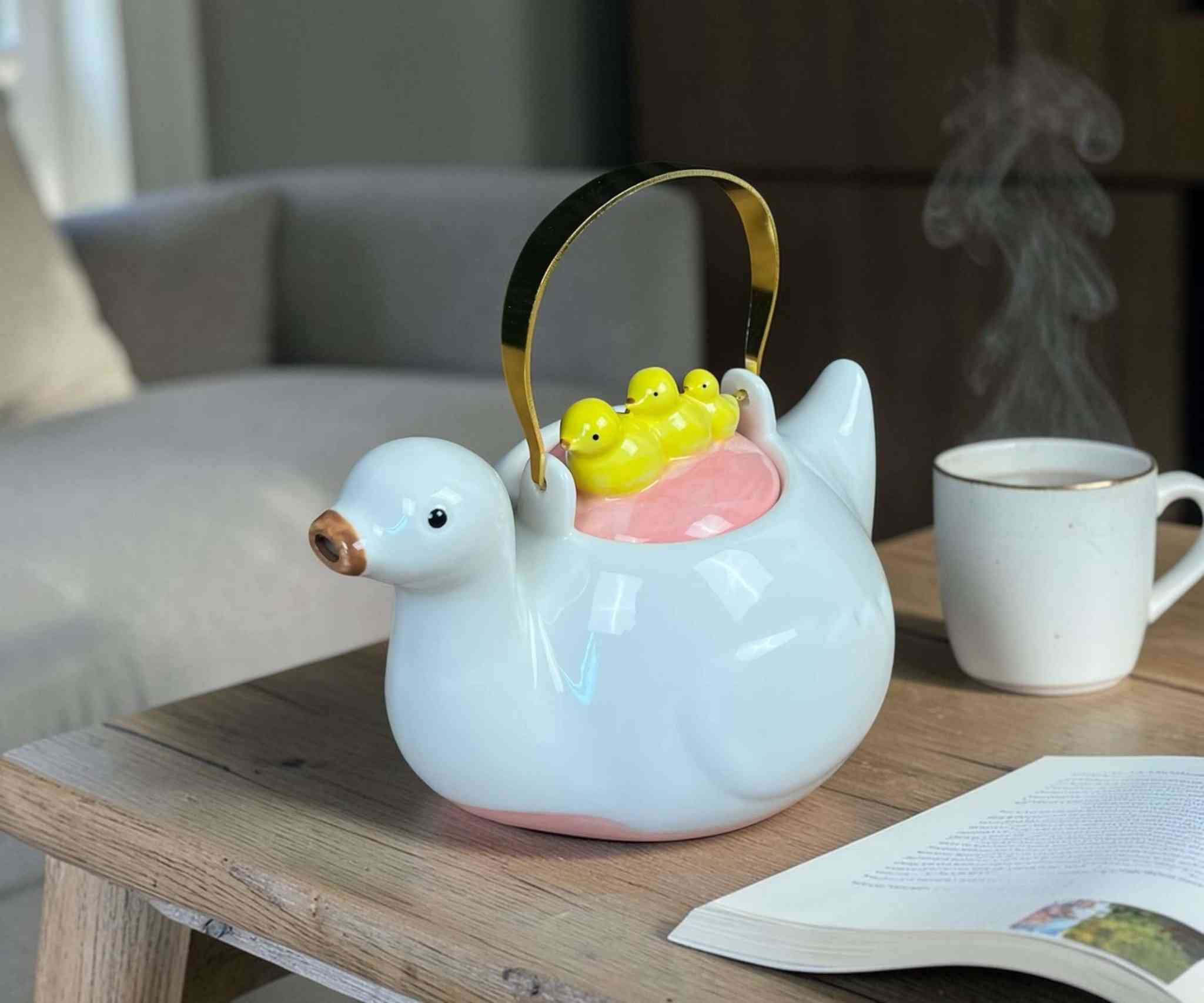 قوري شاي شكل البط🦆  بسعر 22 الف
لاستخدامات:
يمكن استخدام هذا القوري الفريد لتقديم الشاي أو القهوة بطريقة مميزة في المناسبات الخاصة أو في الطاولات اليومية.
مثالي للاستخدام في المكاتب، المنازل، أو كمكون زخرفي لإضافة لمسة من الأناقة والمرح.


**إذا كنت صاحب هذا الإعلان وتريد حذفه لأي سبب، رجاءا أرسل رسالة إلى الدعم الفني**