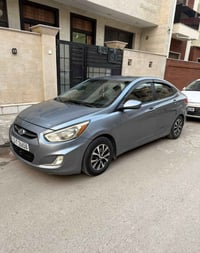 اكسنت امريكي  موديل 2017  ماشية 93 الف ميل  مكينه 1.6  كير مكينة مكفول...