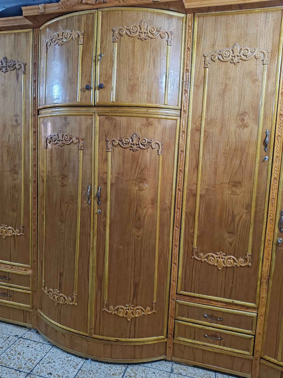للبيع تزكام صاج
بغداد مدينة الصدر 
***********
فتح  ونقل وشد واصل للبيت داخل بغداد فقط 
ب600
